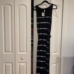 Kenzie maxi tie dye dress in black and white
